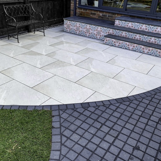 RKS Slate Belgian Black Limestone 100х100 мм. Прочная тротуарная плитка и плитка для пола из натурального известняка. Лучшая цена на плитку из камня известняк